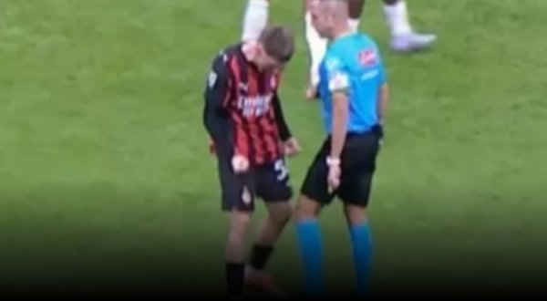 米体:战罗马,主裁判吉达疑似对萨56“犯规”但并未受到停赛处分